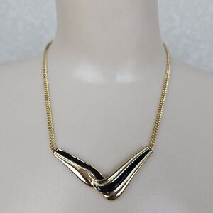 Vintage Black Enamel V Cut Out Necklace 16.5" Curb Chain Choker Gold Tone Metal